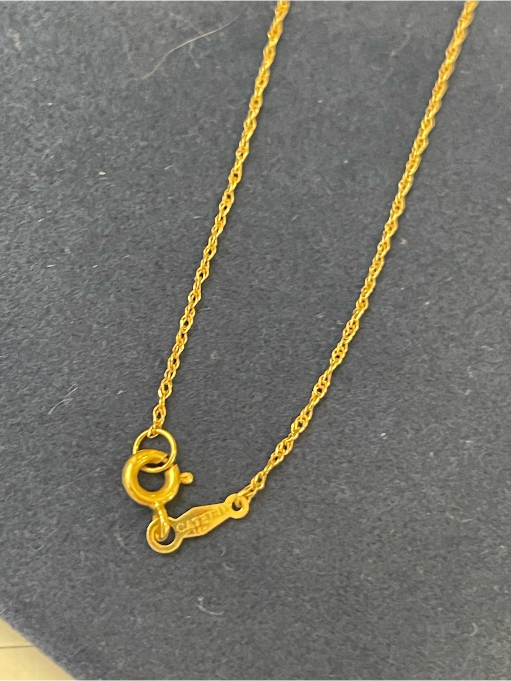 Catbird Unicorn Pendant - Picture 5 of 9